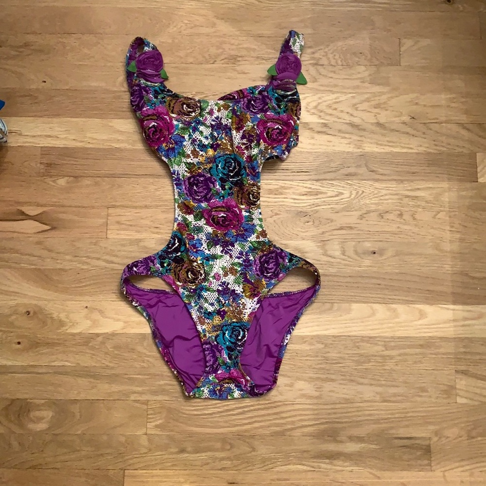 betsy johnson swimsuit